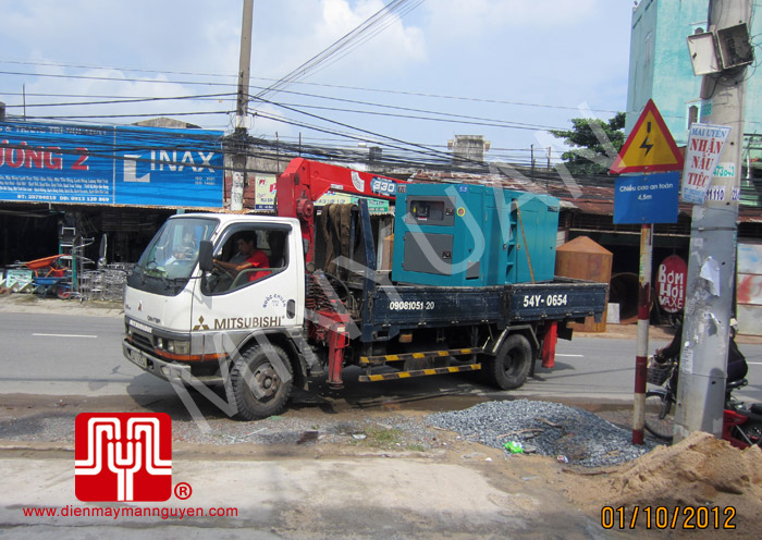 Tổ máy có vỏ CUMMINS 100KVA bàn giao khách hàng Hồ Chí Minh ngày 1.10.2012