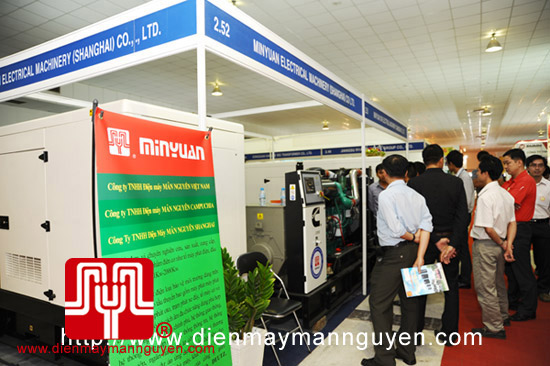 Mẫn Nguyên tham gia Triển lãm máy móc thiết bị công nghiệp 2012