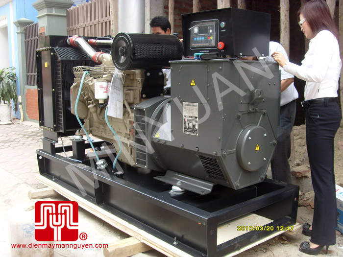 Tổ máy phát điện trần CUMMINS 150KVA bàn giao cho khách hàng Thái Bình ngày 20.03.2010