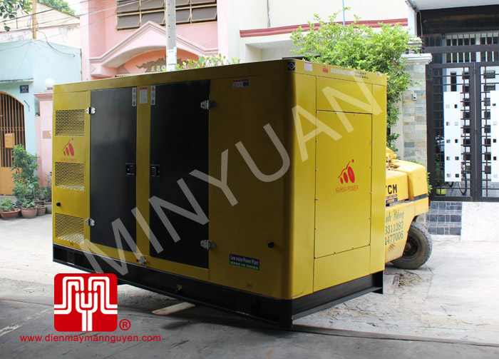 Tổ máy CUMMINS 200KVA bàn giao khách hàng Hồ Chí Minh ngày 2.8.2011