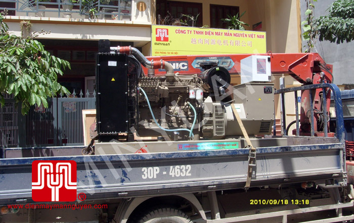 Tổ máy phát điện trần CUMMINS 250KVA giao cho khách hàng Hà Nội ngày 18.09.2010