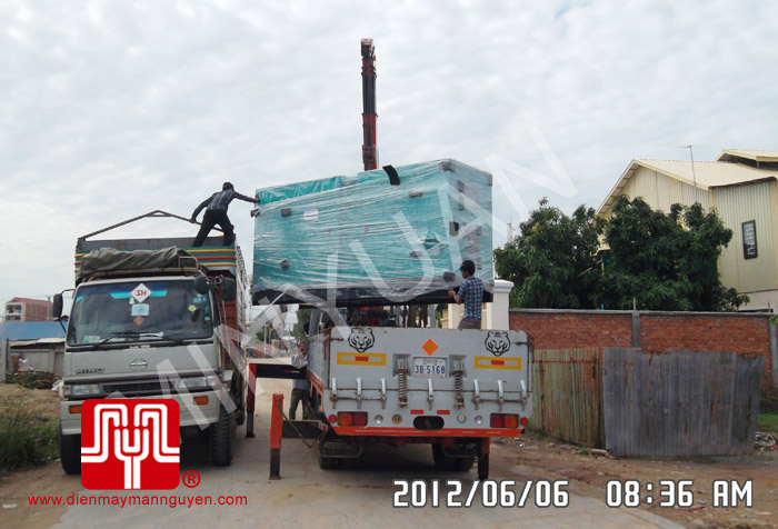 Tổ máy CUMMINS 250KVA bàn giao khách hàng Campuchia ngày 6.6.2012