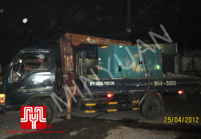 Tổ máy CUMMINS 40KVA bàn giao khách hàng Hồ Chí Minh ngày 25.4.2012