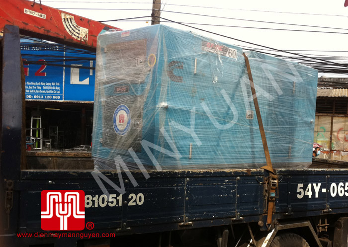 Tổ máy CUMMINS 60KVA có vỏ giao tại Bình Phước ngày 25.11.2011