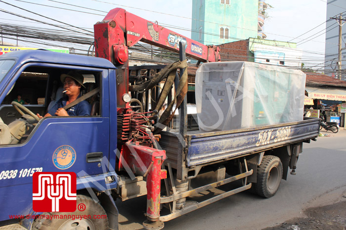 Tổ máy CUMMINS 60KVA có vỏ giao tại Hồ Chí Minh ngày 28.12.2011