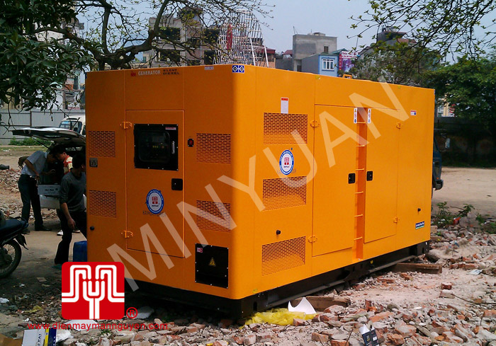 Tổ máy SHANGCHAI 450KVA giao khách hàng Hải Phòng ngày 12.4.2011