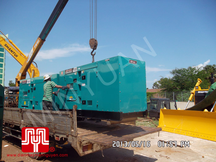 02 Tổ máy phát điện có vỏ CUMMINS 100KVA và 180KVA bàn giao khách hàng HCM ngày 16.5.2013