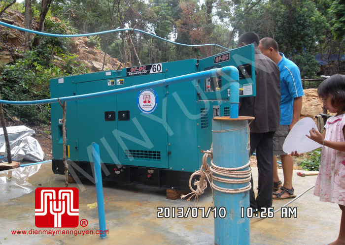 Tổ máy phát điện có vỏ CUMMINS 60KVA bàn giao khách hàng Campuchia ngày 10.7.2013