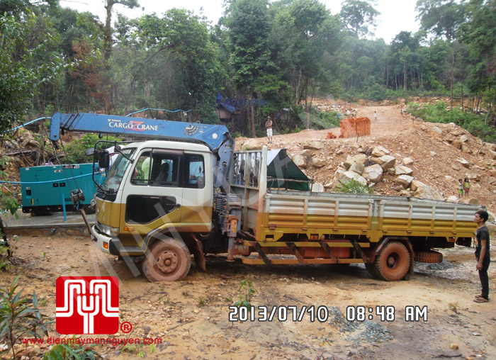 Tổ máy phát điện có vỏ CUMMINS 60KVA  bàn giao khách hàng Campuchia ngày 10.7.2013