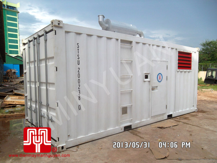 Tổ máy phát điện có vỏ CUMMINS 1000KVA  bàn giao khách hàng Campuchia ngày 31.5.2013