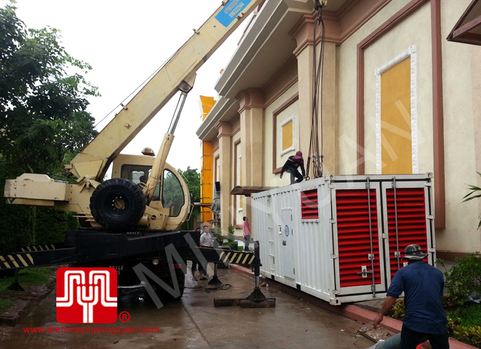 Tổ máy phát điện có vỏ CUMMINS 1500KVA  bàn giao khách hàng Campuchia ngày 16.6.2013