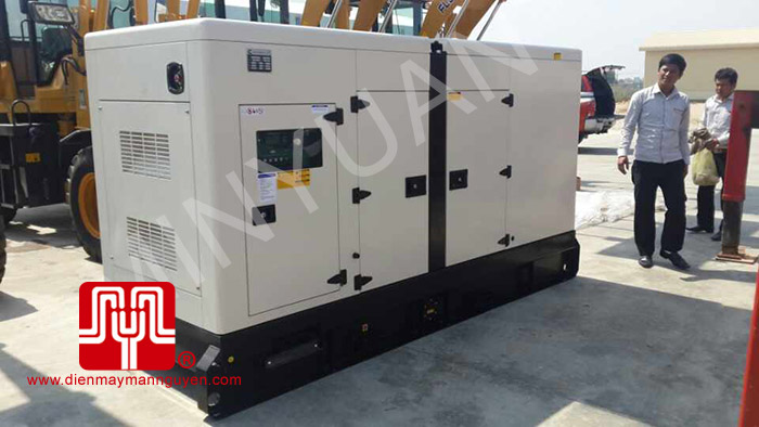 Máy phát điện Cummins 140kva bàn giao tại TPHCM 27/01/2014