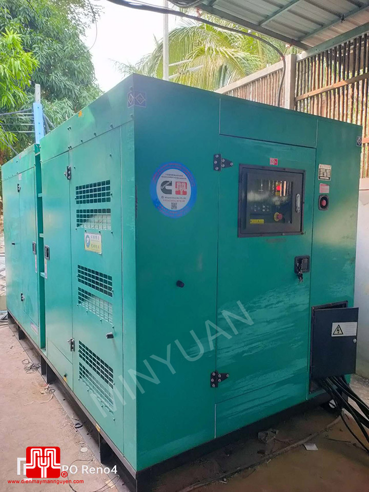 Máy phát điện Cummins 560 kva bàn giao 12/04/2023