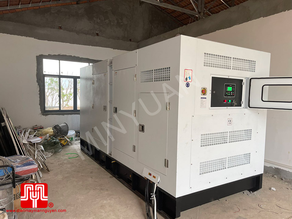 Máy phát điện Cummins 625 kva bàn giao 01/06/2024