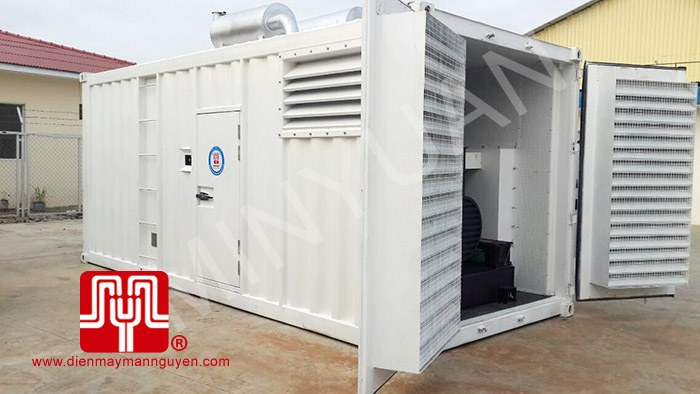 Máy phát điện Cummins 1000kva có vỏ cách âm giao tại Cambodia 10/04/2014