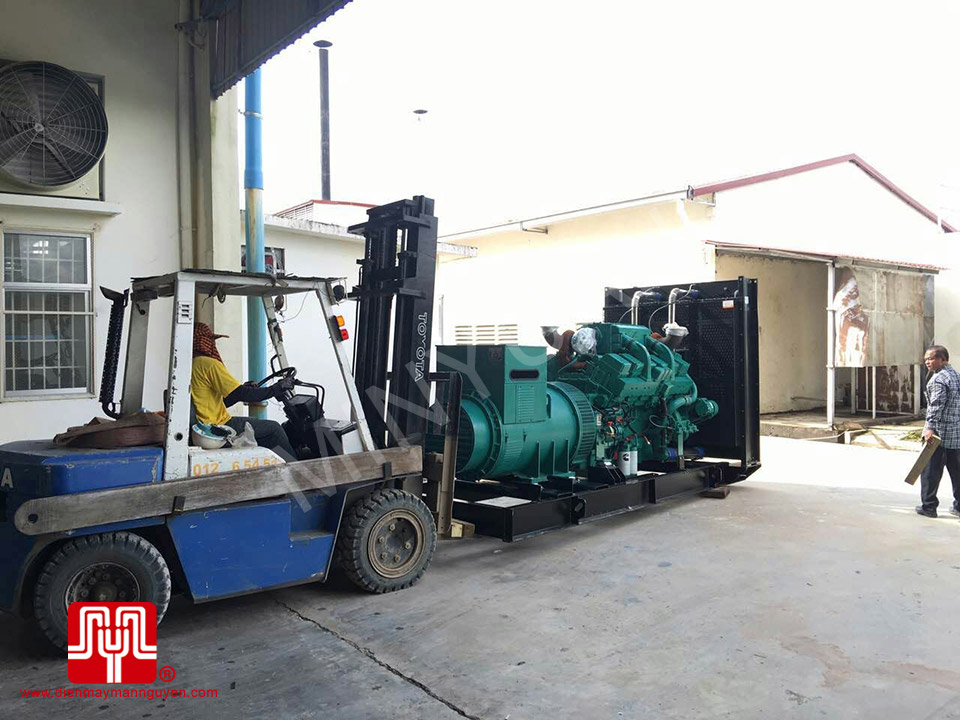 Máy phát điện Cummins 1000kva bàn giao Cambodia 25/11/2016