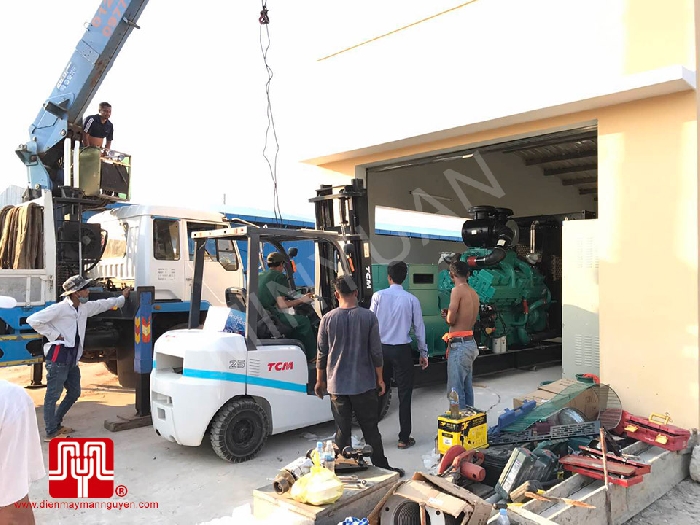 Máy phát điện Cummins 1000kva bàn giao tại Cambodia ngày 27/01/2018