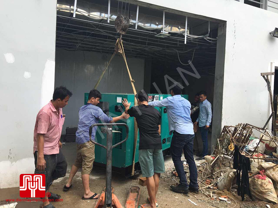 Máy phát điện Cummins 100kva bàn giao tại Cambodia ngày 02/08/2017