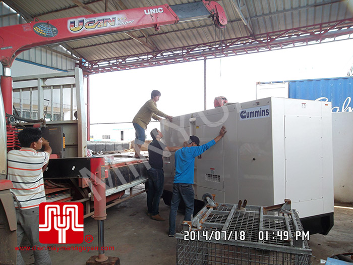 Máy phát điện Cummins 250kva bàn giao tại TPHCM 18/07/2014