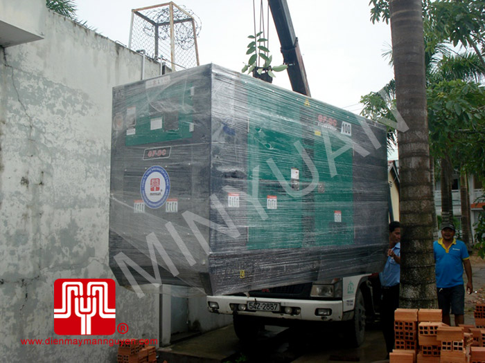 Máy phát điện Cummins 100kva bàn giao tại TPHCM 18/07/2014