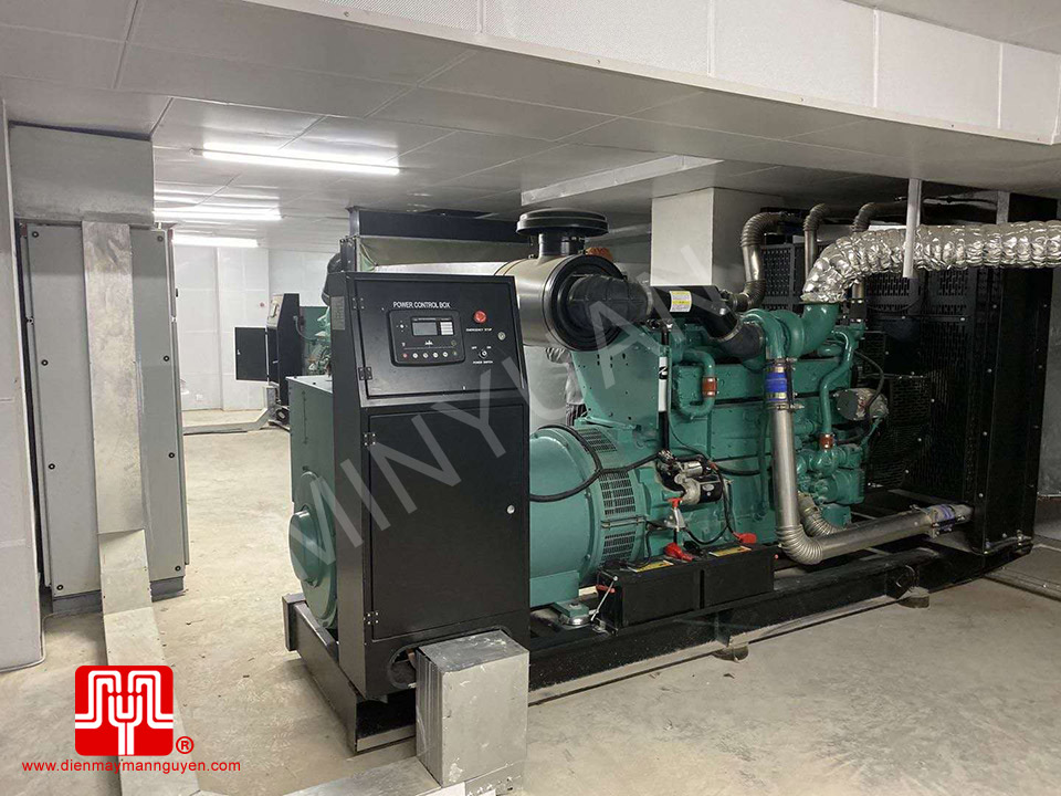 Máy phát điện Cummins 1250kva và 650kva bàn giao khách hàng