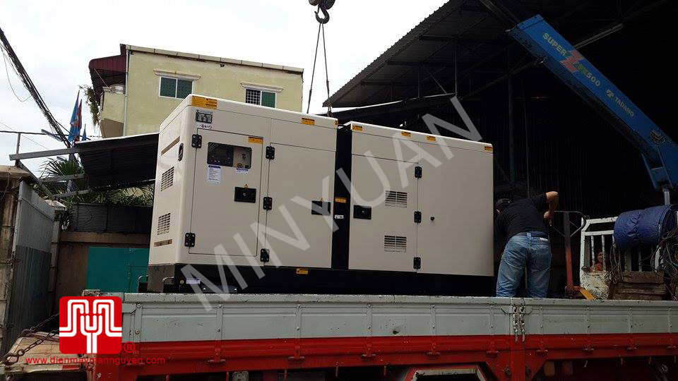 Máy phát điện Cummins 100kva, 140kva và 250kva có vỏ cách âm bàn giao tại Cambodia 04/11/2014