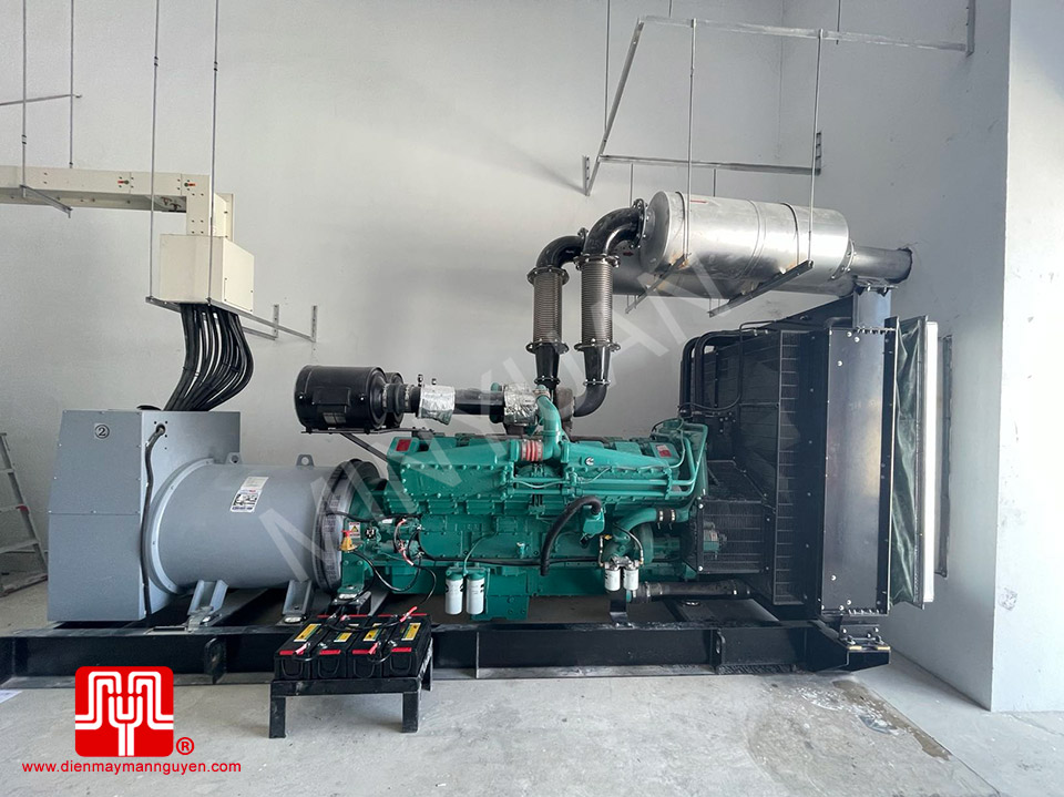 2 Máy phát điện Cummins 1800kva bàn giao 22/11/2021