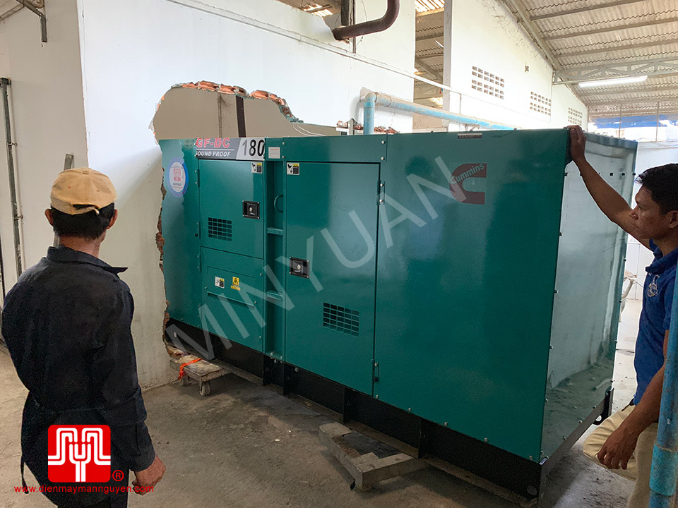 Máy phát điện Cummins 180kva bàn giao ngày 29/03/2019