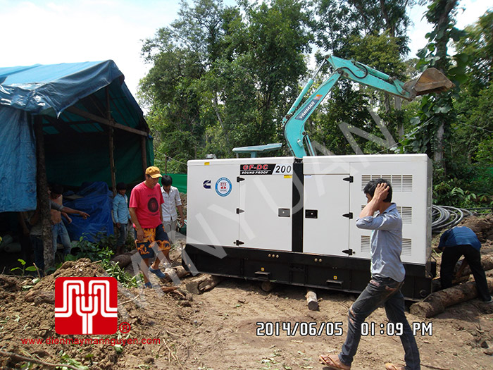 Máy phát điện Cummins 200kva có vỏ cách âm bàn giao tại Cambodia 05/06/2014