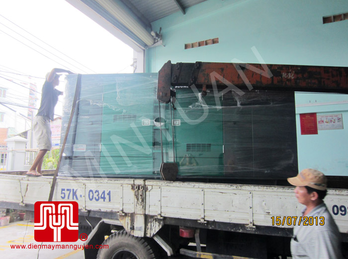 Tổ máy phát điện có vỏ CUMMINS 200KVA bàn giao khách hàng HCM ngày 15.7.2013