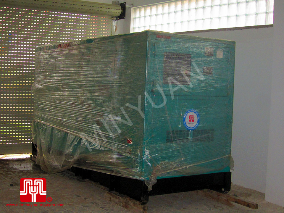 Máy phát điện Cummins 200kva bàn giao TPHCM 25/07/2017