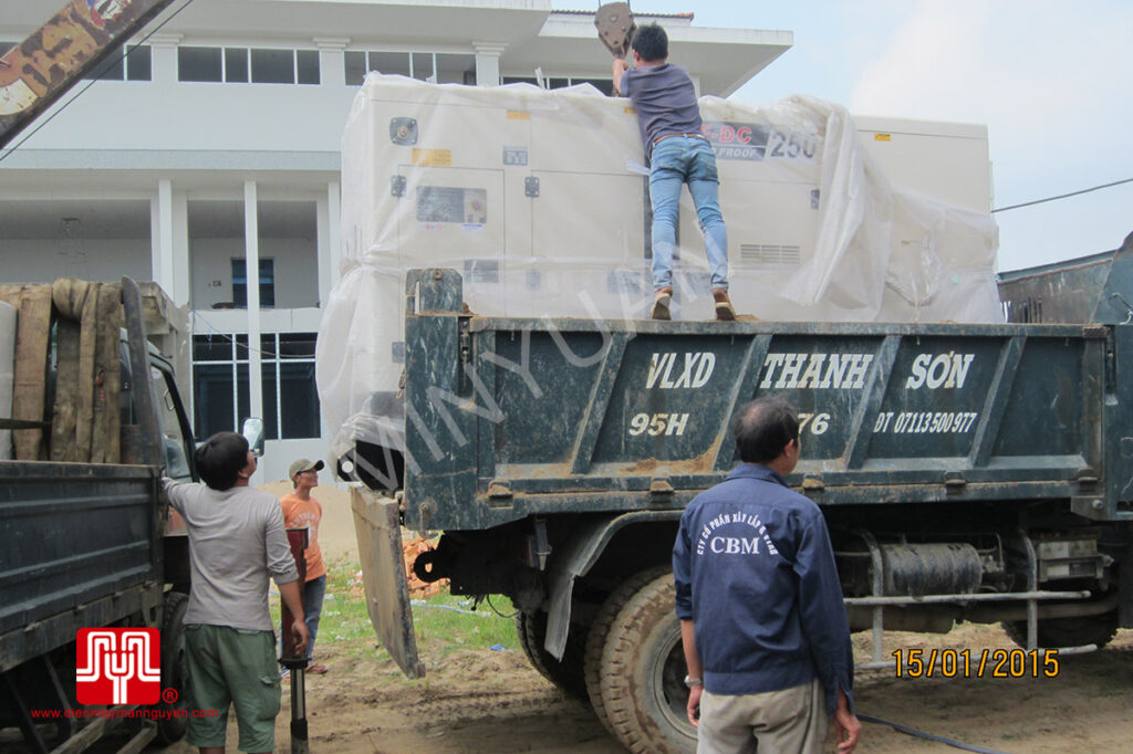 Máy phát điện Cummins 250kva bàn giao tại TPHCM 15/01/2015