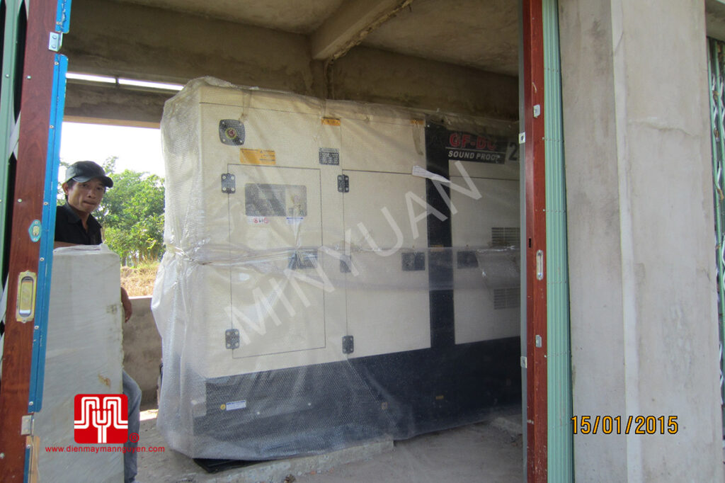 Máy phát điện Cummins 250kva bàn giao tại TPHCM 15/01/2015