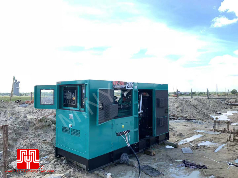 Máy phát điện Cummins 250kva bàn giao ngày 25/12/2018