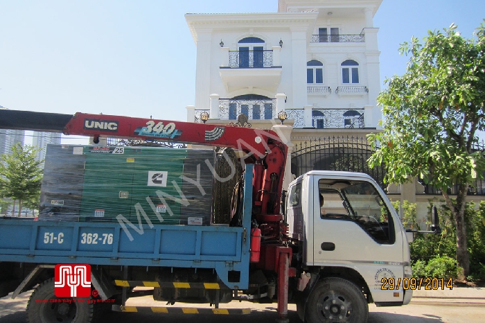 Máy phát điện Cummins 25kva bàn giao tại TPHCM 29/09/2014