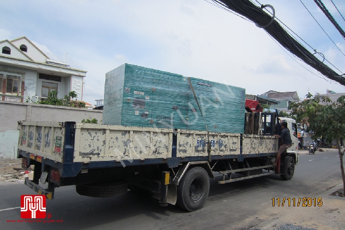 Máy phát điện Cummins 375kva bàn giao tại TPHCM 11/11/2015