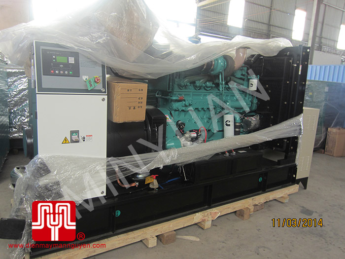 Máy phát điện Cummins 375kva bàn giao tại TPHCM 12/03/2014