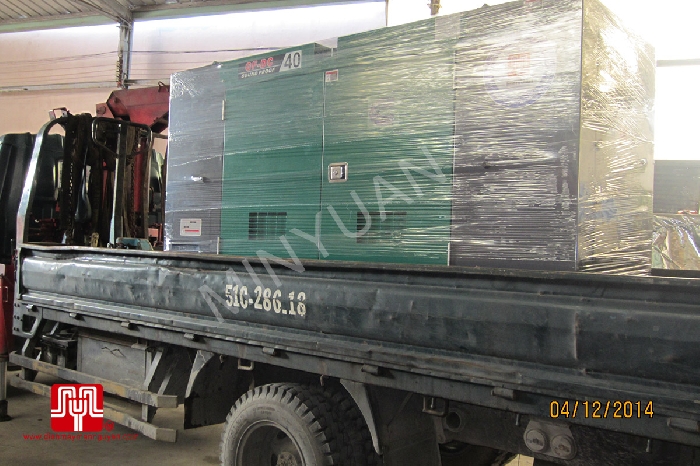 Máy phát điện Cummins 40kva bàn giao tại TPHCM 04/12/2014