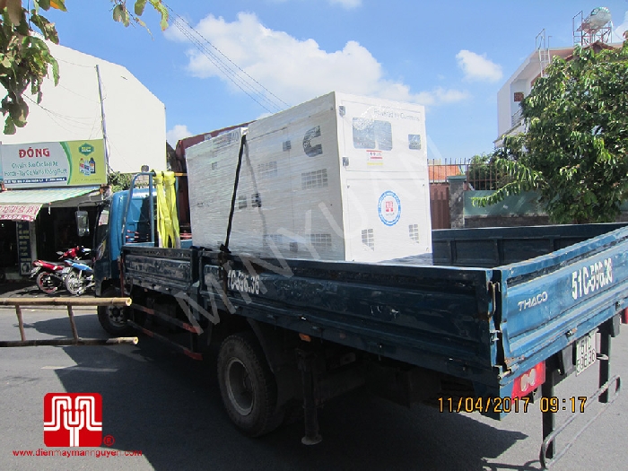 Máy phát điện Cummins 40kva bàn giao TPHCM 11/04/2017