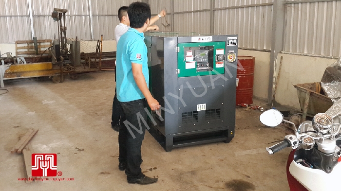 Máy phát điện Cummins 40kva bàn giao tại Cambodia 15/12/2014