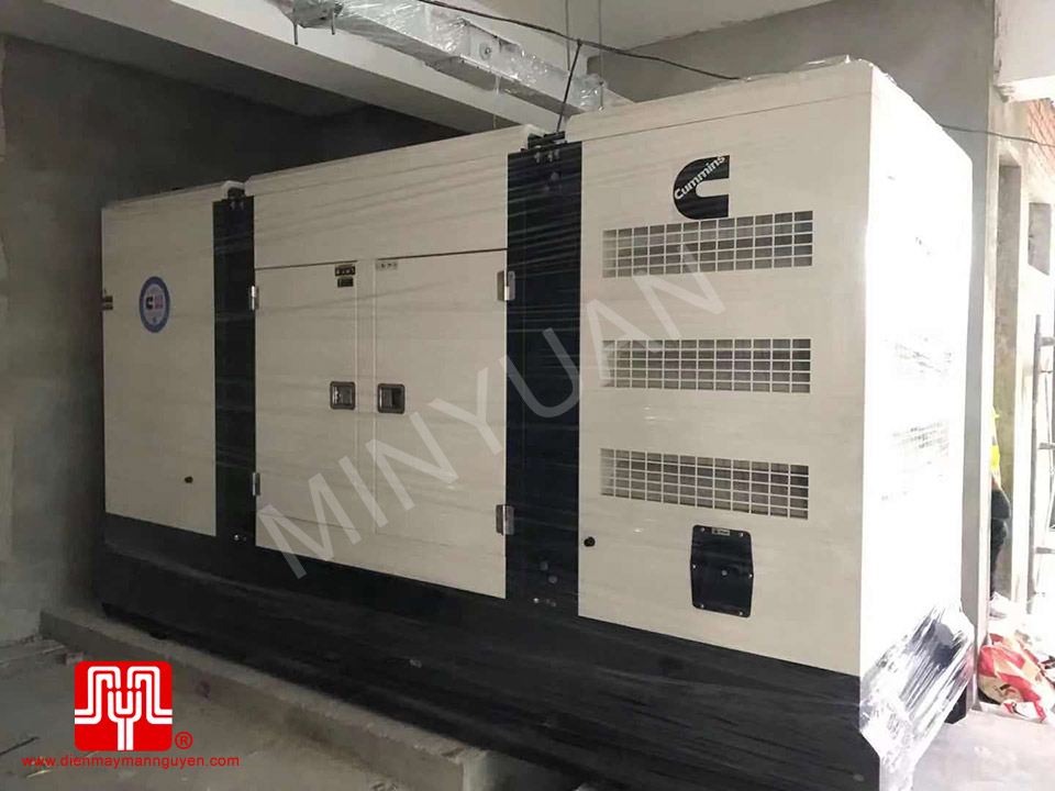 Máy phát điện Cummins 550kva bàn giao 17/08/2021