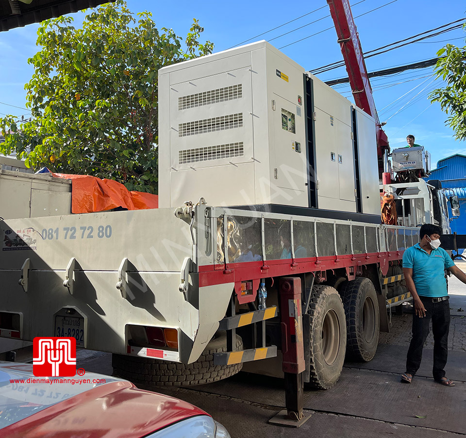 Máy phát điện Cummins 550kva bàn giao 17/08/2021