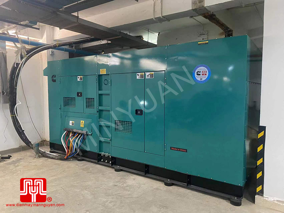 Máy phát điện Cummins 600kva bàn giao 22/12/2021