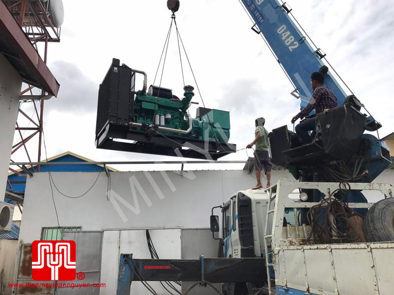 Máy phát điện Cummins 625kva bàn giao tại Cambodia ngày 24/06/2018