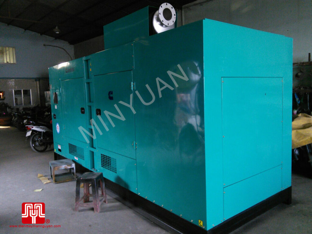 Máy phát điện Cummins 687kva bàn giao tại TPHCM 10/02/2015