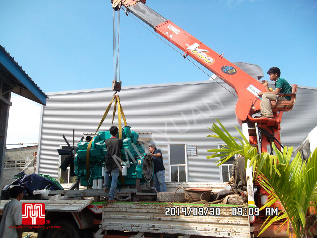 Máy phát điện Cummins 825kva có vỏ cách âm bàn giao tại Cambodia 30/09/2014