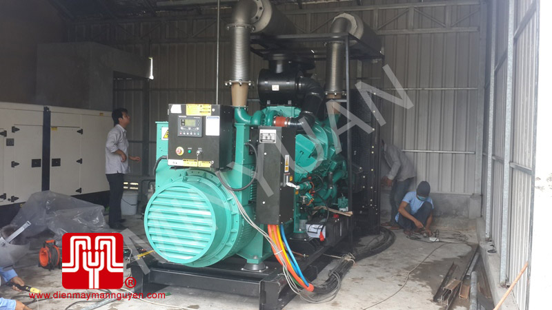 Máy phát điện Cummins 825kva có vỏ cách âm bàn giao tại Cambodia 30/09/2014