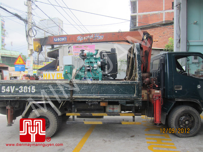 Tổ máy trần CUMMINS 40KVA bàn giao khách hàng Hồ Chí Minh ngày 12.9.2012